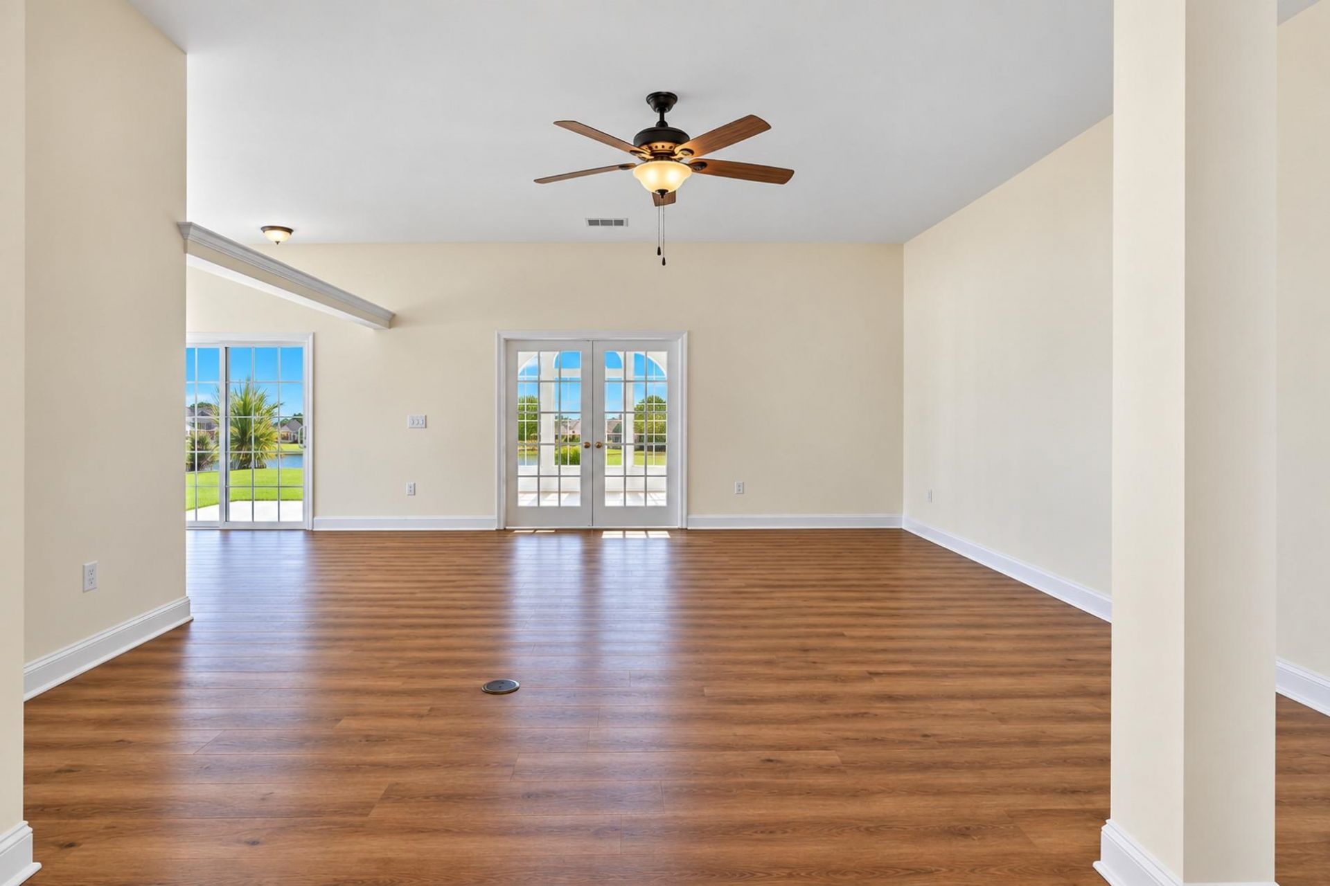 5911 Bridlewood Rd. Photo 12