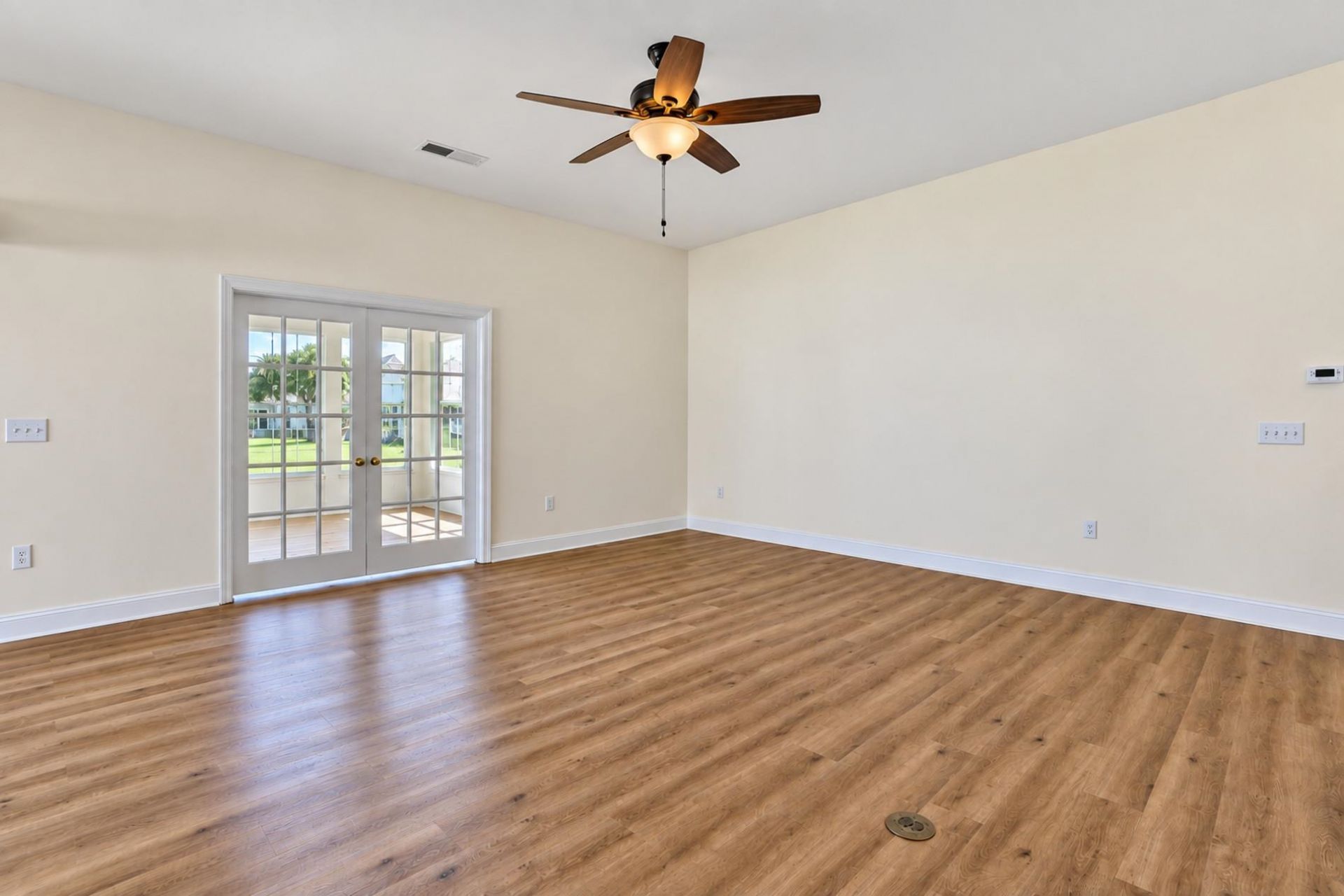 5911 Bridlewood Rd. Photo 13