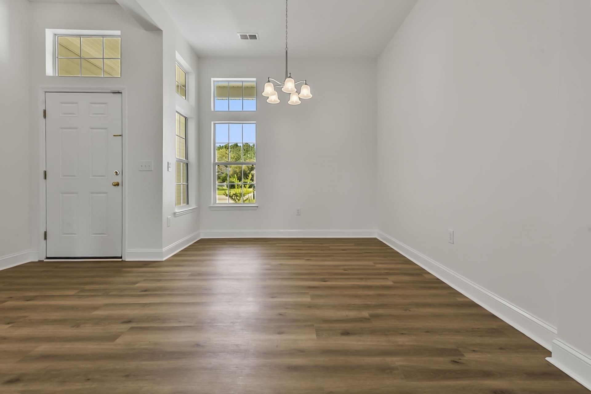 5911 Bridlewood Rd. Photo 14