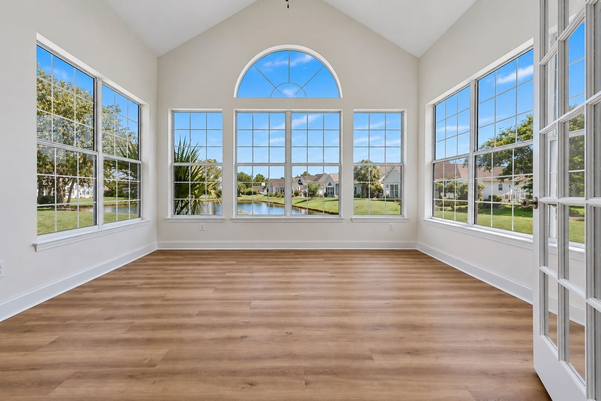 5911 Bridlewood Rd. Photo 21