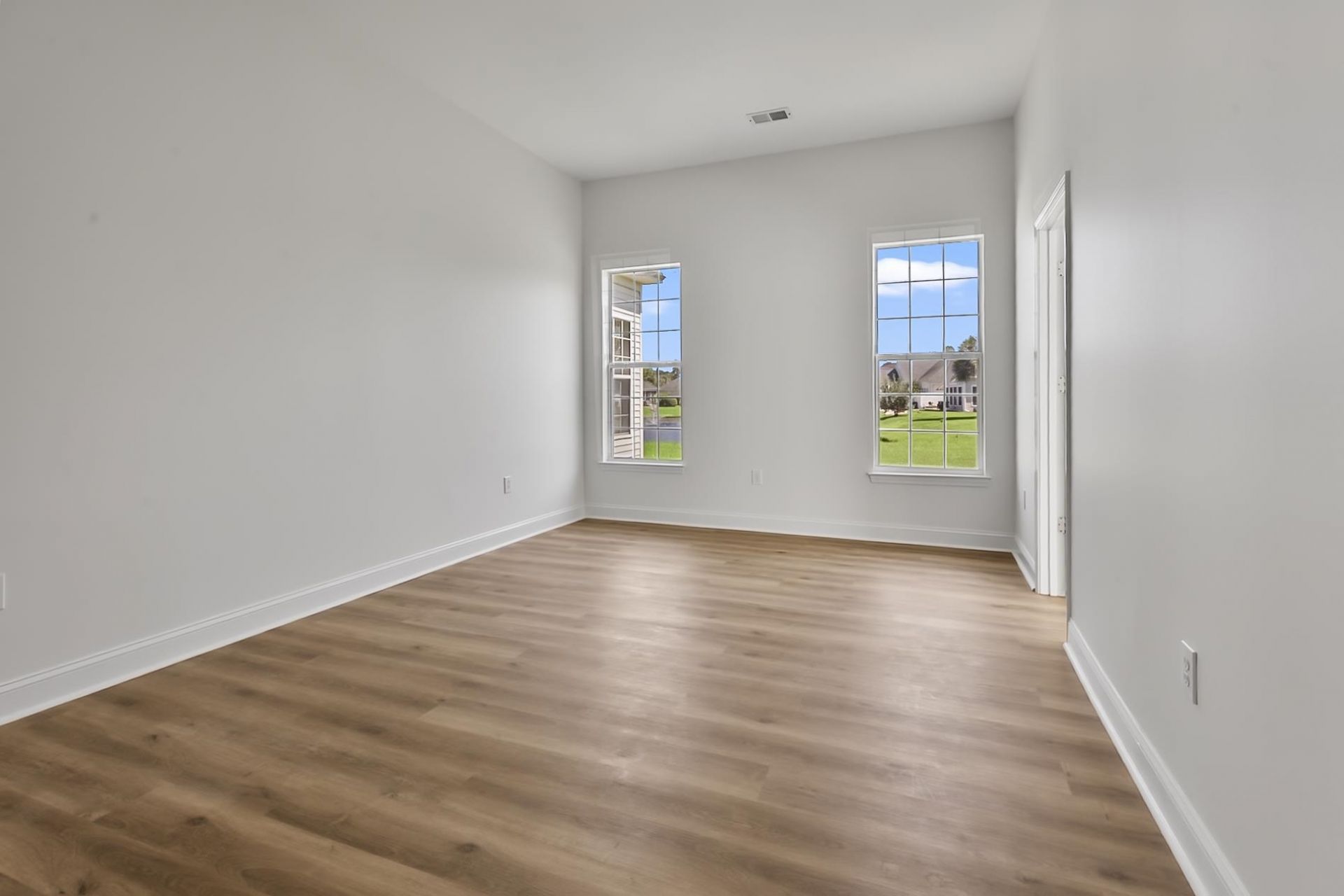 5911 Bridlewood Rd. Photo 23