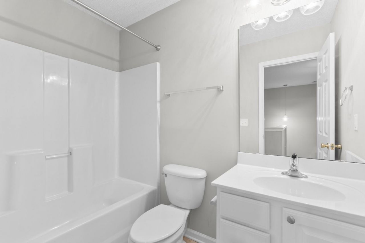 4358 Rivergate Ln. Photo 16