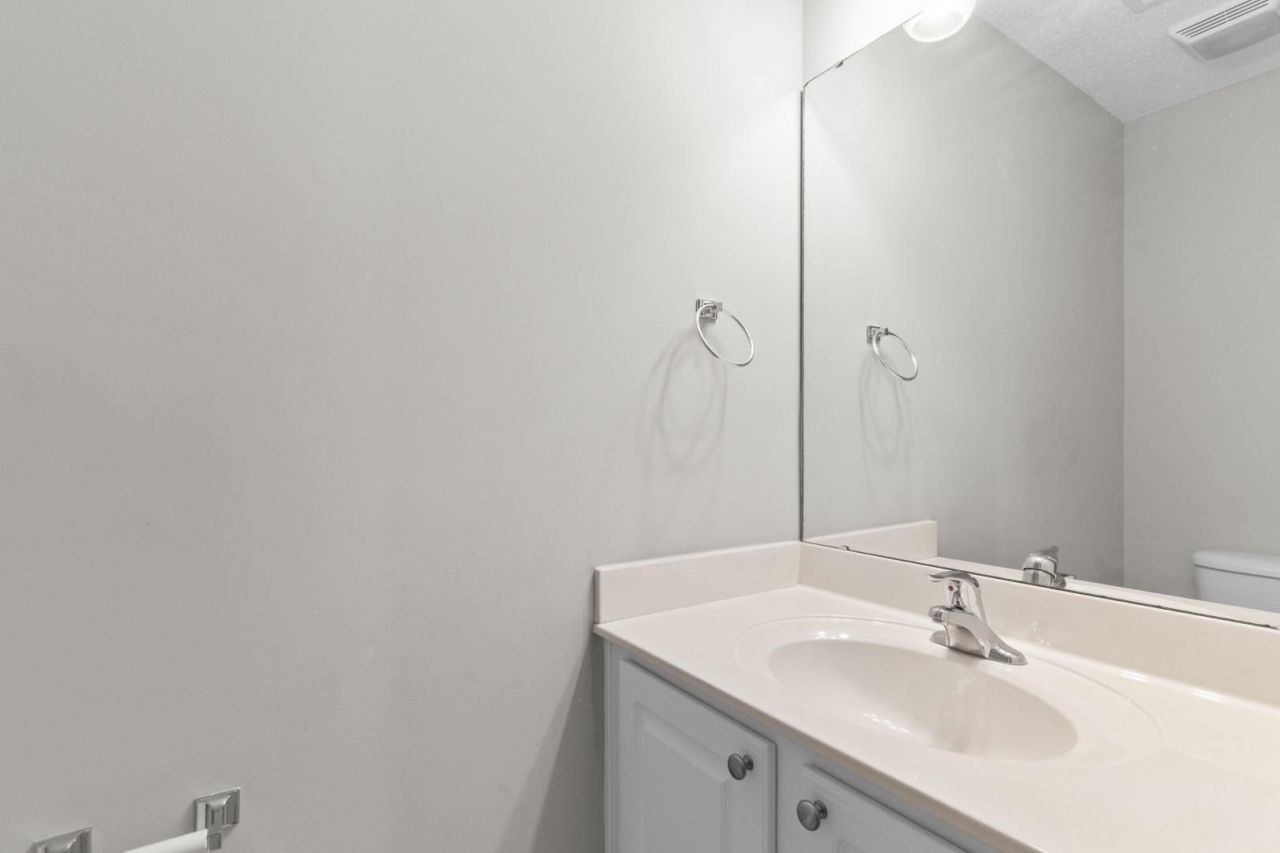 4358 Rivergate Ln. Photo 24