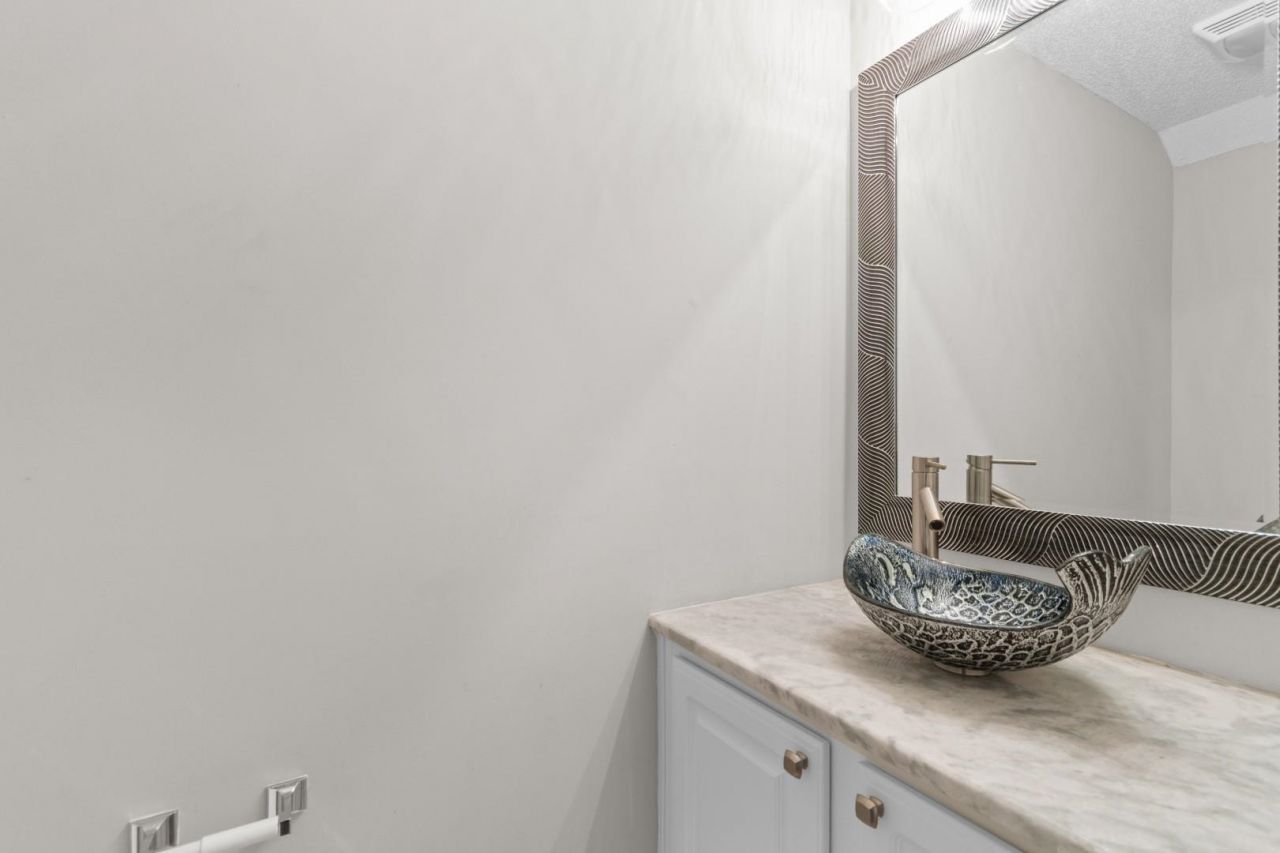 4358 Rivergate Ln. Photo 26