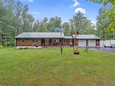 257 Pangborn Road , Hastings, NY 13076