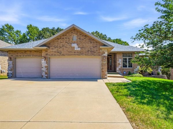 5106 S Burrows Avenue , Springfield, MO 65810