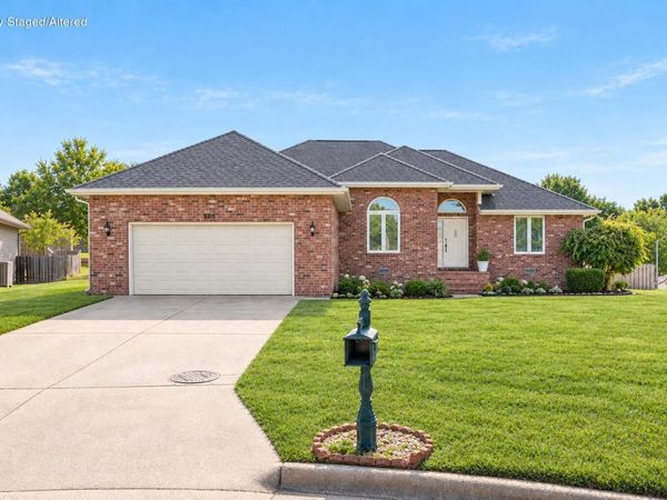 5134 S Sterling Court , Springfield, MO 65810