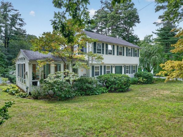 31 Brown St, Andover, MA 01810