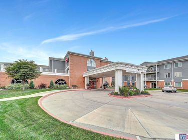 3001 S 51st Street, Unit 324, Lincoln, NE 68506