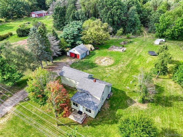 10173 E Mount Morris Road, Richfield Township, Mi 48423