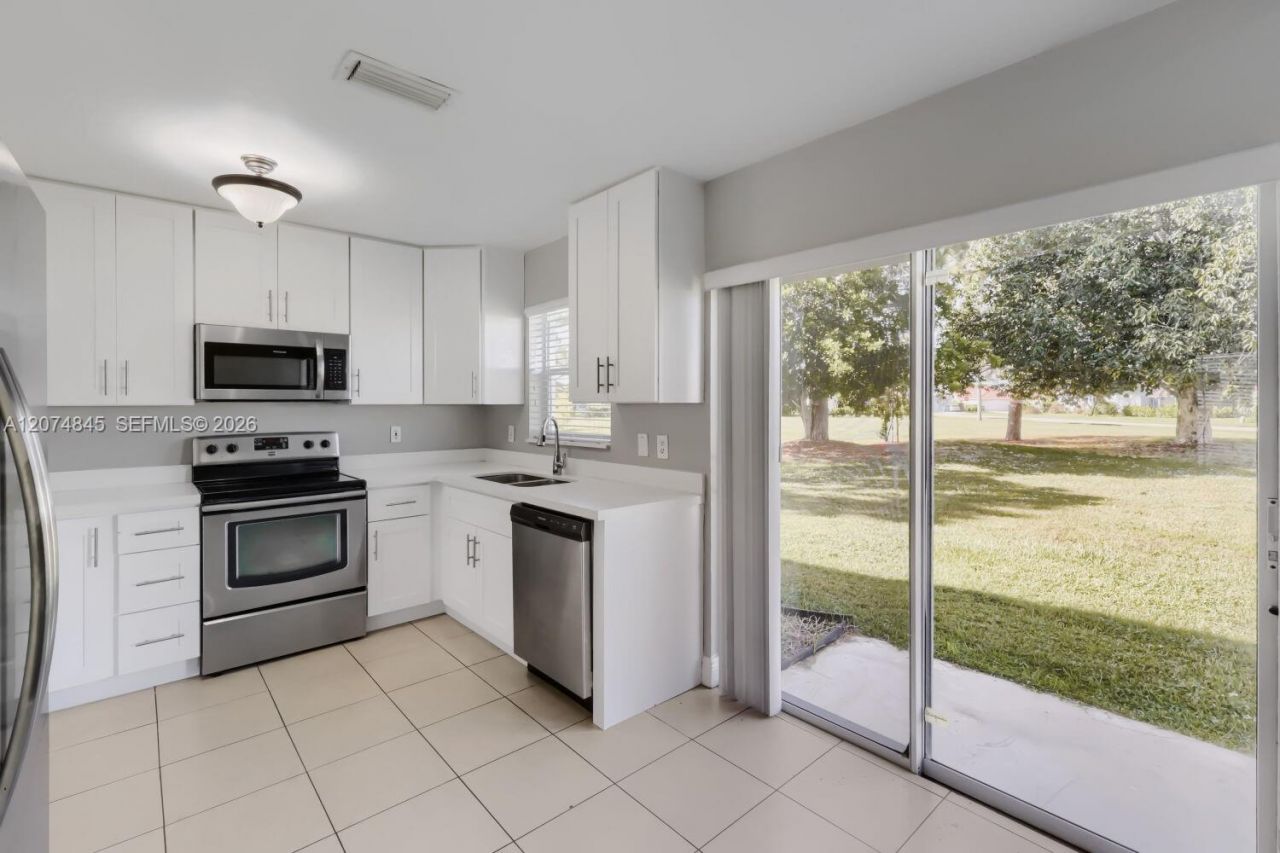 2710 Neaton Ct, Wellington, FL 33414 Photo