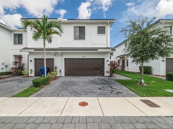 10841 SW 233rd St , Homestead, FL 33032