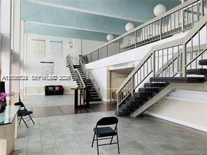 488 NW 165th St Rd, Unit B-408, Miami, FL 33169 Photo