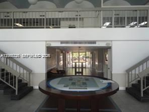 488 NW 165th St Rd, Unit B-408, Miami, FL 33169 Photo