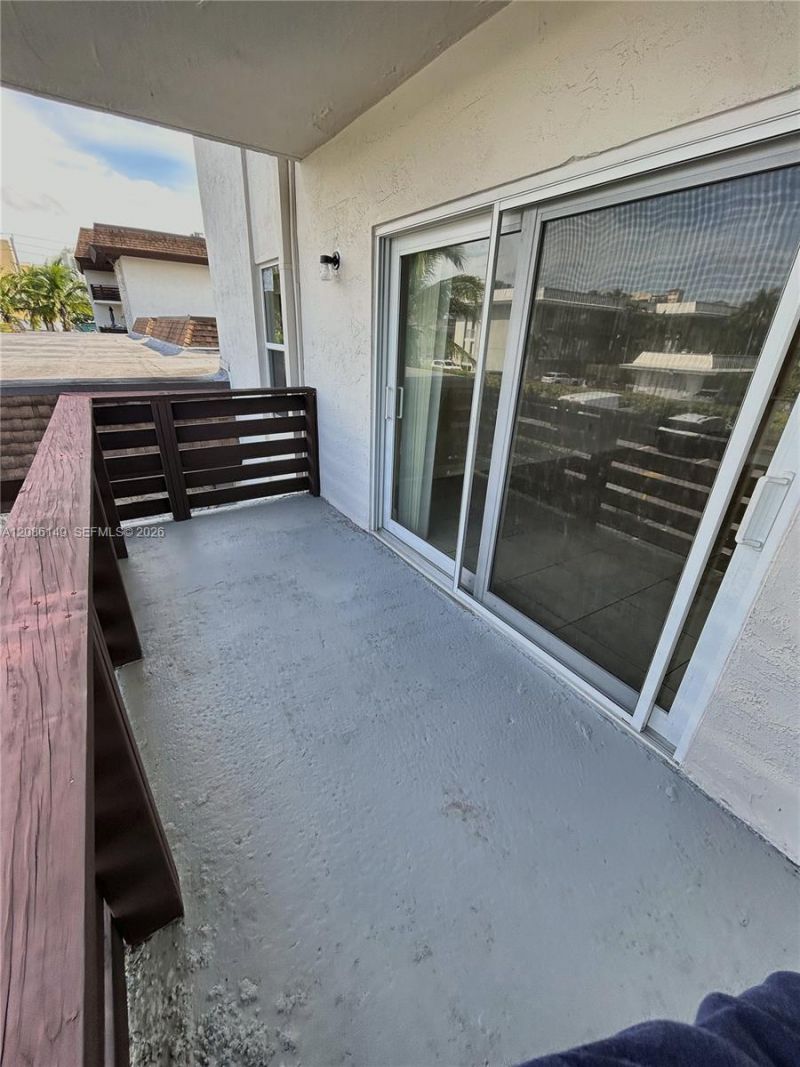 7477 SW 82nd St, Unit C214, Miami, FL 33143 Photo
