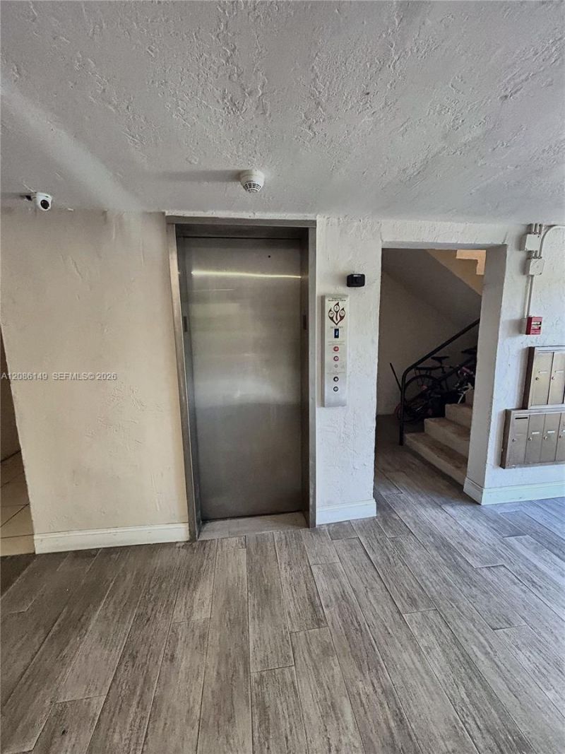 7477 SW 82nd St, Unit C214, Miami, FL 33143 Photo