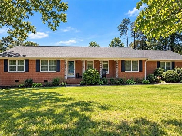 1011 W Mountain Street, Kernersville, NC 27284