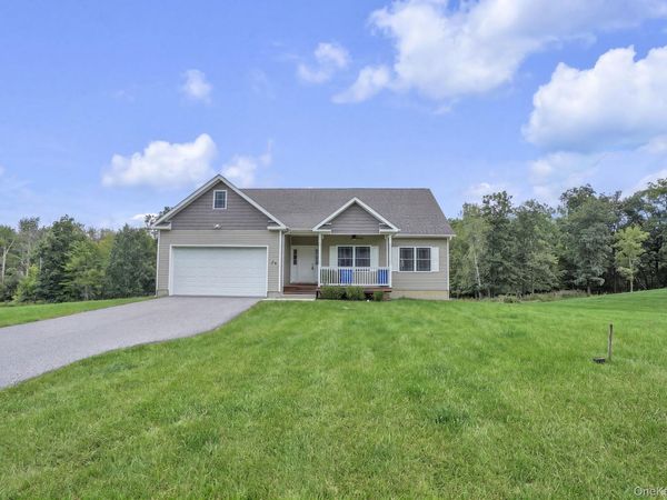 53 Highland View Place , Middletown, NY 10940