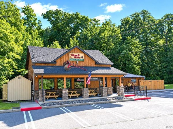 809 Bloomingburg Road, Bloomingburg, NY 12721