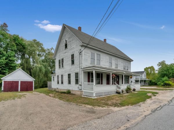 881 Main Street , Waterboro, ME 04087