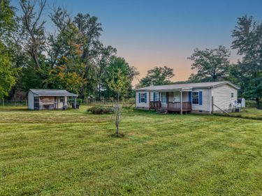 10082 Stulltown Road, Owingsville, KY 40360