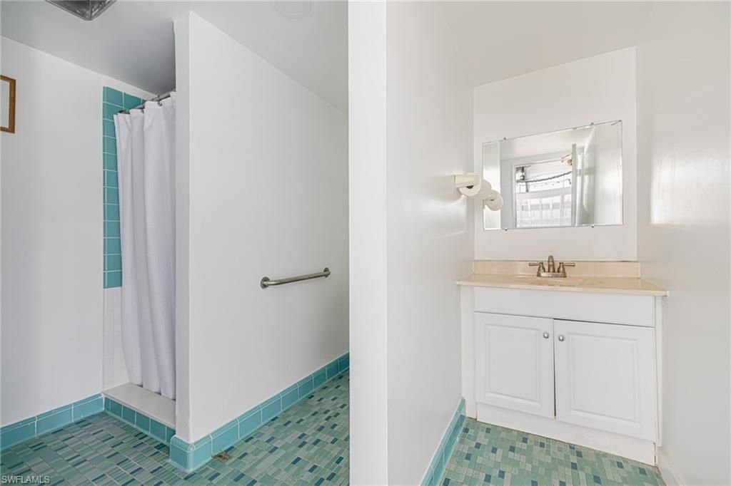4216 SE 4th Pl, Unit 12, Cape Coral, FL 33904 Photo