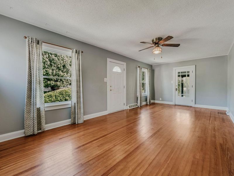 1981 Ward Road, Columbus, OH 43224 Photo 4