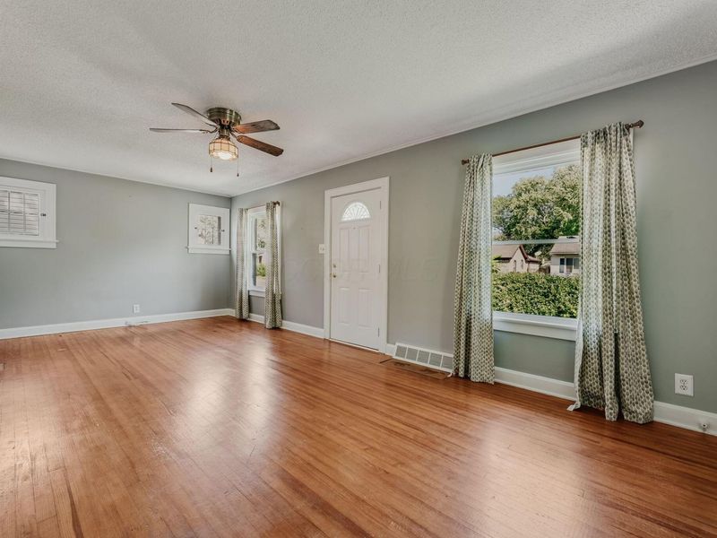 1981 Ward Road, Columbus, OH 43224 Photo 5