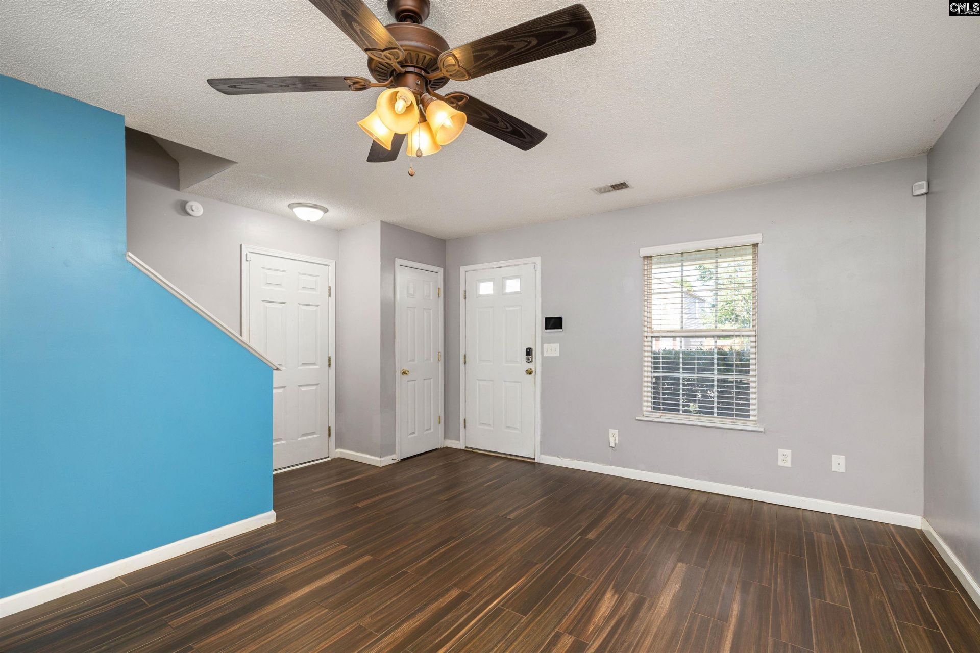 1732 Benelli St Photo 8