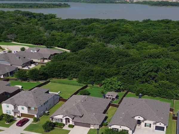 628 Lake Cove Drive, Little Elm, TX 75068