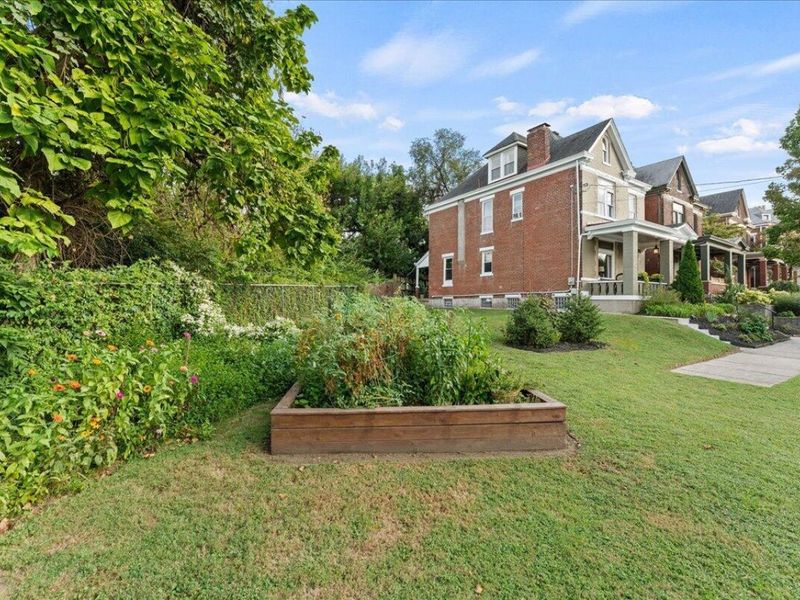 642 E 3rd Street, Newport, KY 41071 Photo 40