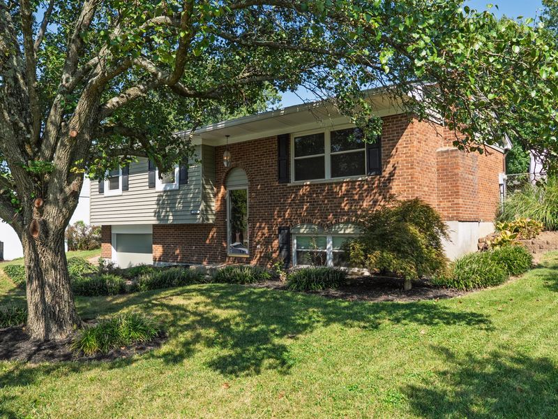 2640 Valley Trails Drive, Villa Hills, KY 41017 Photo 2