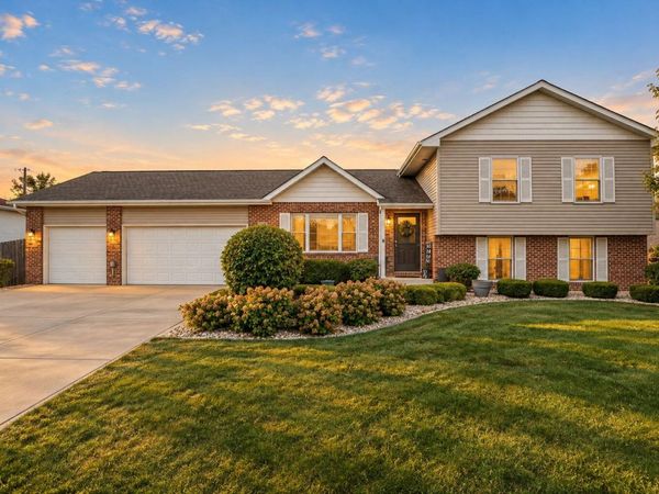 13486 Drummond Street , Cedar Lake, IN 46303