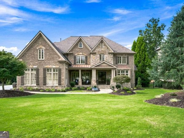 1815 Turnberry Avenue, Suwanee, GA 30024