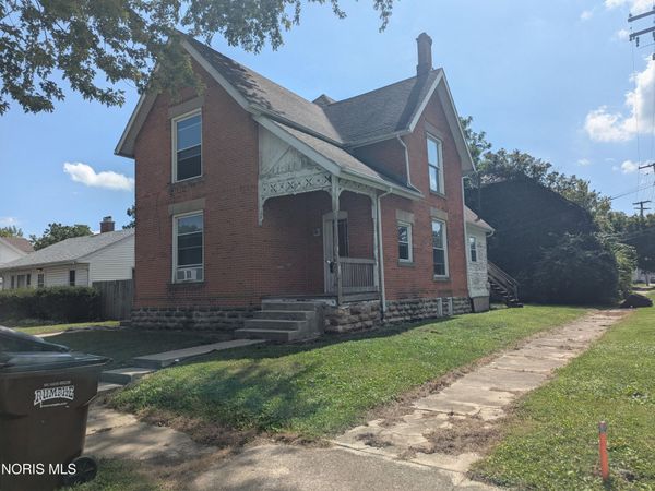 301 E Tiffin Street , Fostoria, OH 44830
