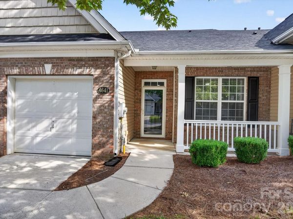 4641 Willow Glen Road, Harrisburg, NC 28075