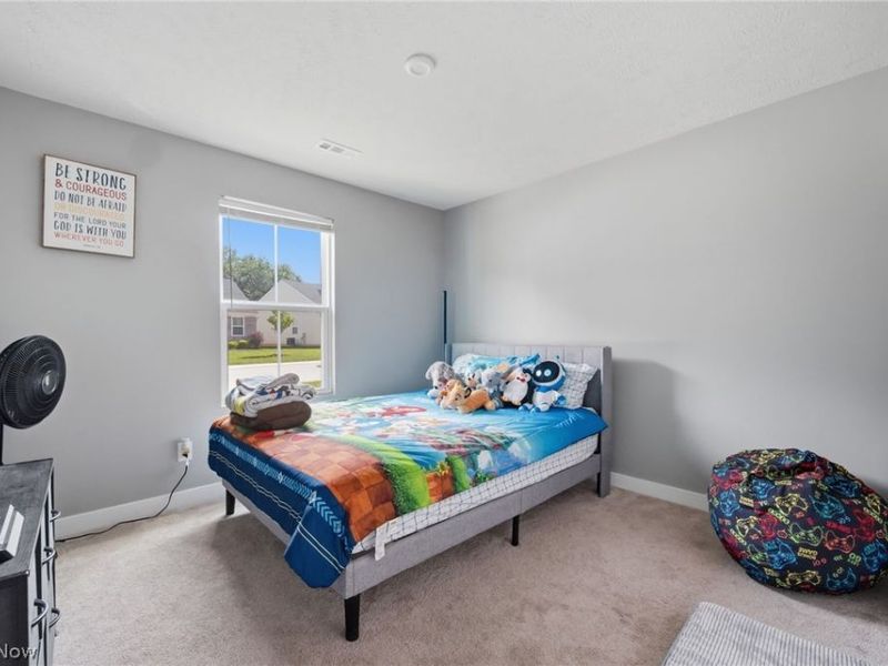 316 Pebble Creek Court, Amherst, OH 44001 Photo 16