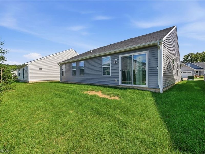 316 Pebble Creek Court, Amherst, OH 44001 Photo 26