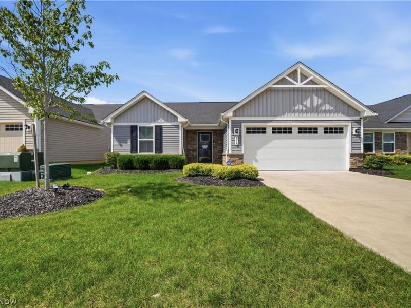 316 Pebble Creek Court, Amherst, OH 44001 Photo 27