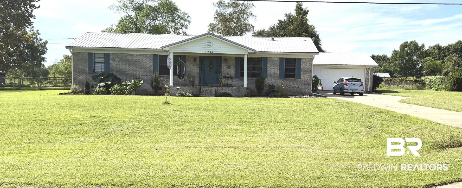 1709 Crest Lane Molino, FL 32577