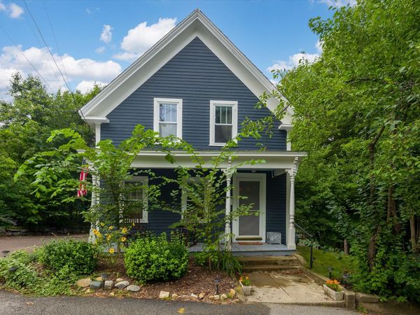 11 State St, Westborough, MA 01581