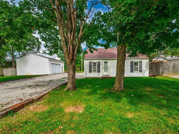 2316 E Cornell Avenue, Muncie, IN 47303