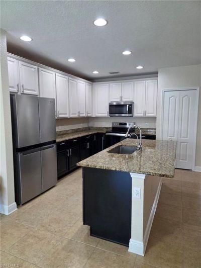 1104 NW 24th Ave, Cape Coral, FL 33993 Photo