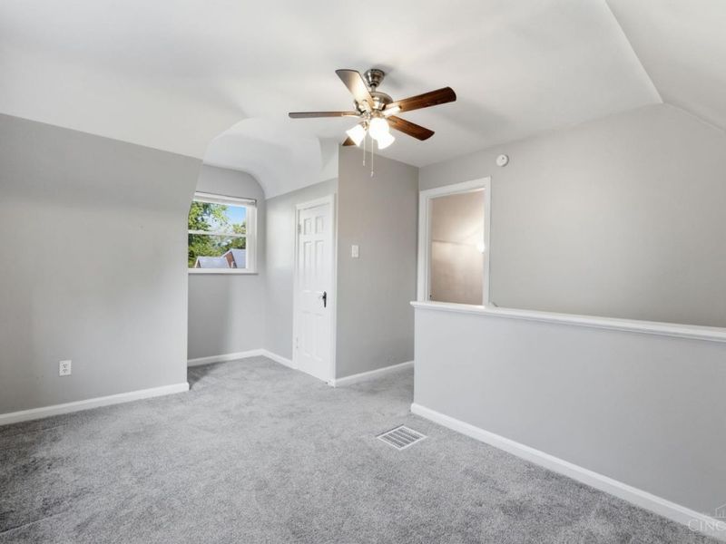 3928 Biehl Avenue, Green Township, OH 45248 Photo 16