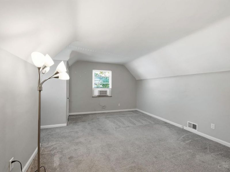 3928 Biehl Avenue, Green Township, OH 45248 Photo 17