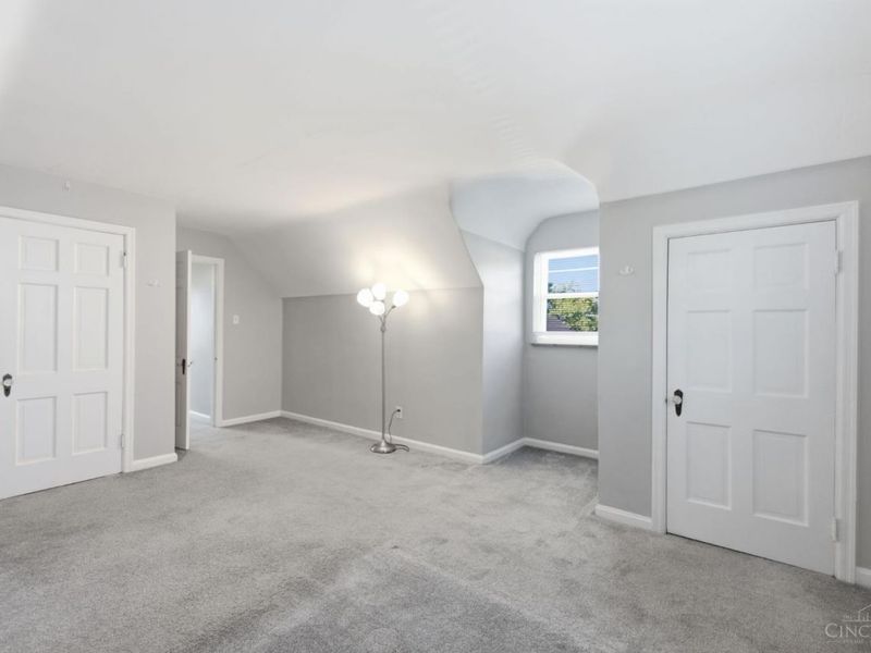3928 Biehl Avenue, Green Township, OH 45248 Photo 18