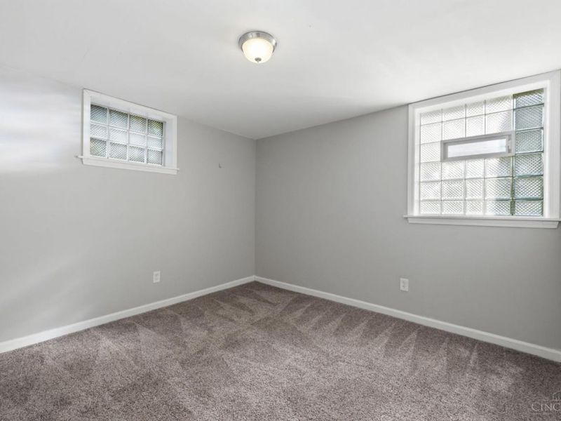3928 Biehl Avenue, Green Township, OH 45248 Photo 23
