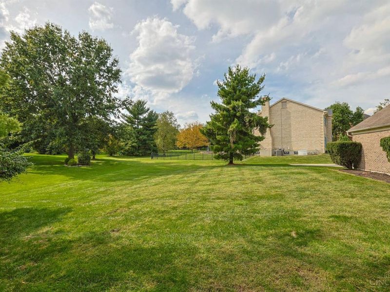 11715 Kemperwoods Drive, Symmes Township, OH 45249 Photo 47