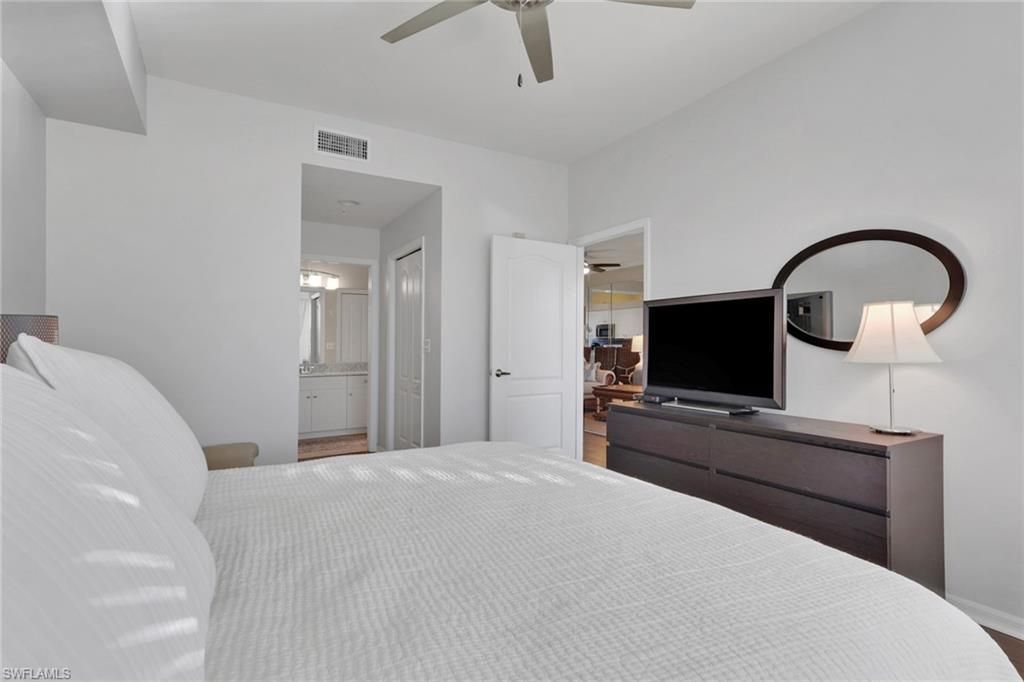 8680 Cedar Hammock Cir, Unit 134, Naples, FL 34112 Photo