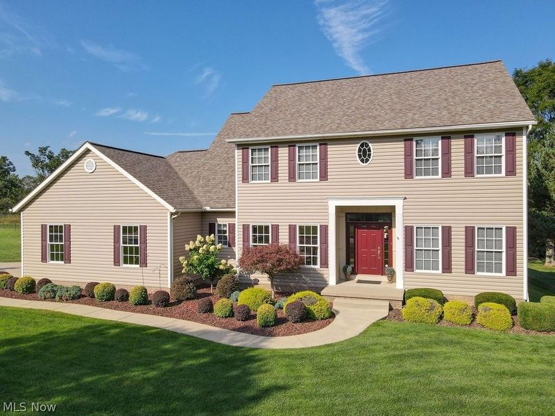 127 Whittlesey Drive, Tallmadge, OH 44278 Photo 2
